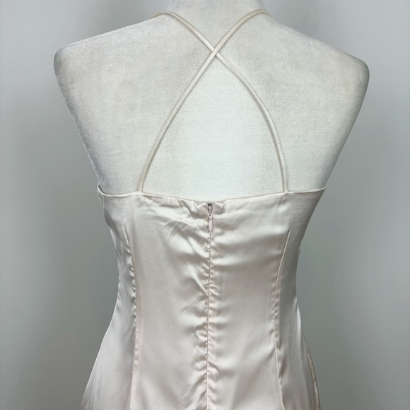 More To Come Milly Asymmetrical Dress in Ivory Size S - Picture 5 of 13